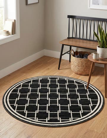 Jill Zarin Black Metropolitan Uptown Round Rug