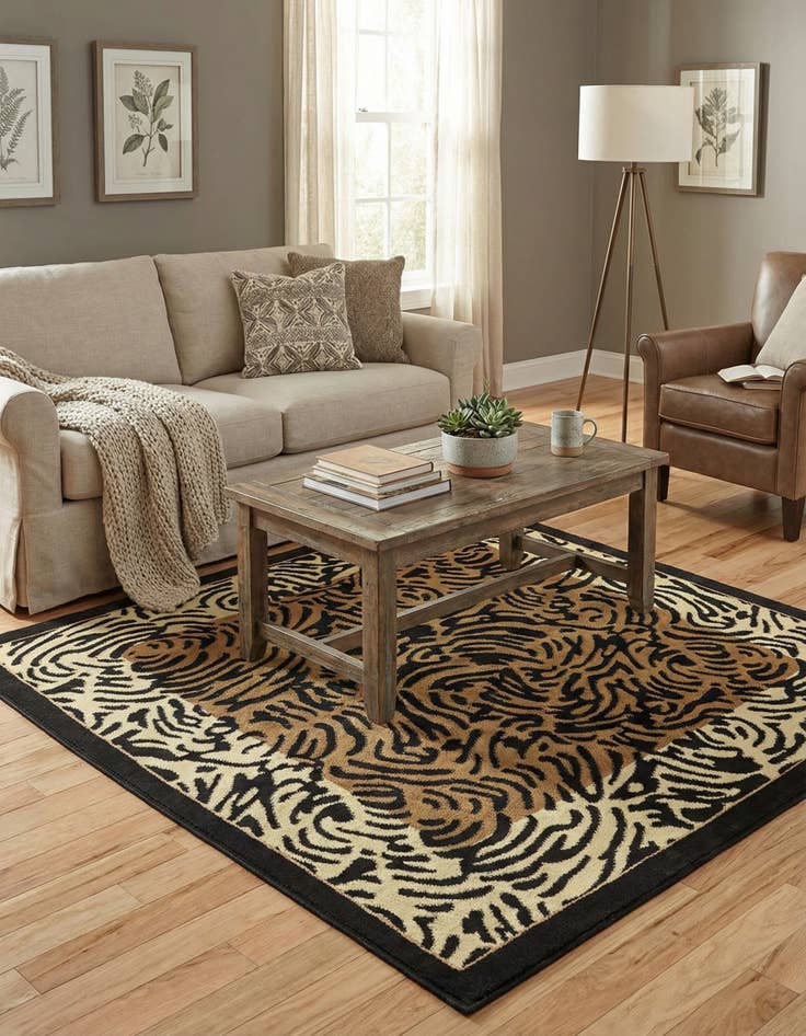 Detail image of 6' x 6' Savannah Square Rug