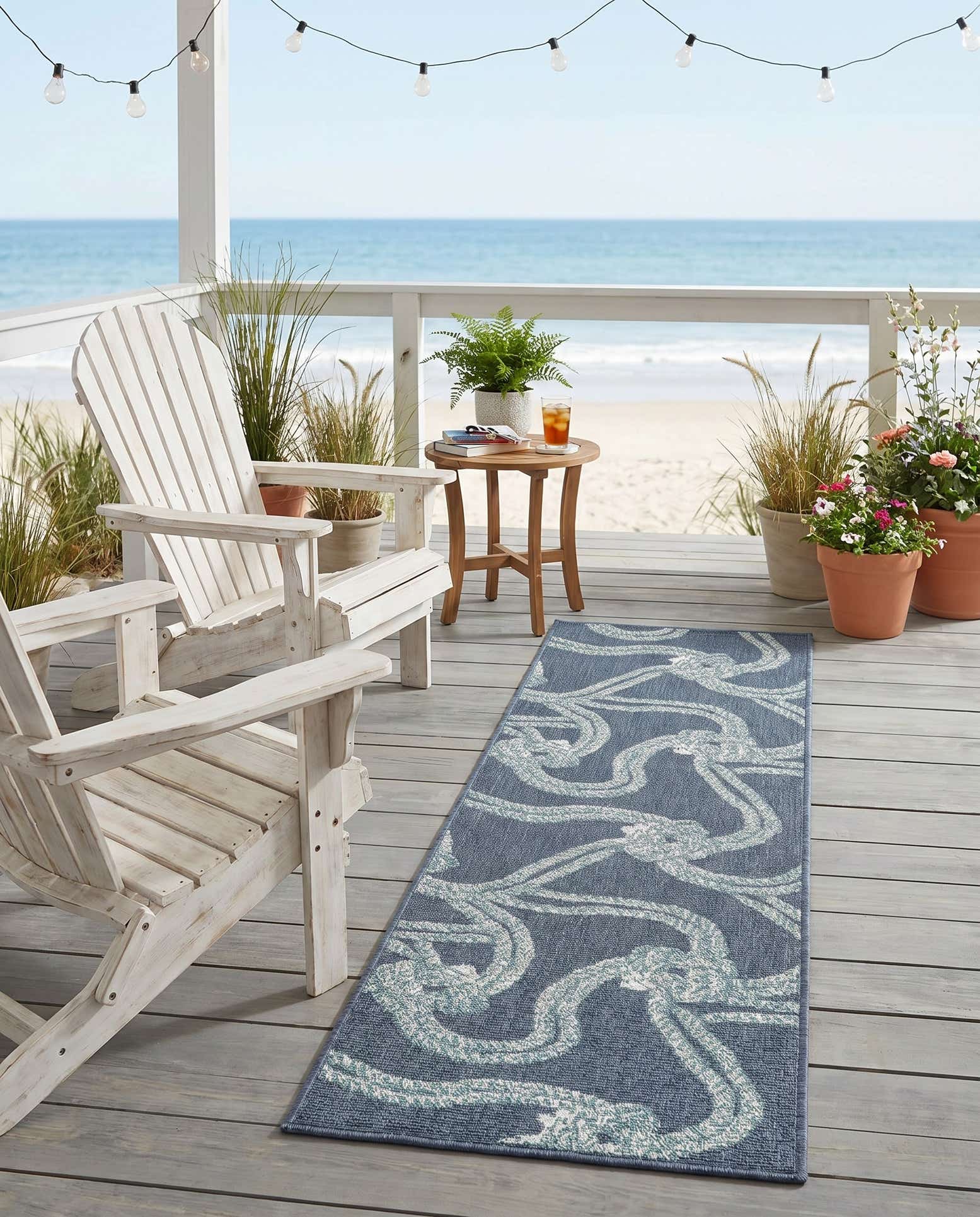 2' x 6' Easy-Clean Coastal Indoor / Outdoor Runner Rug