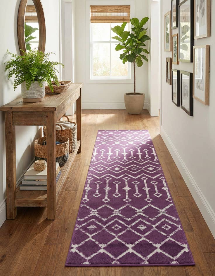 Detail image of 2' x 6' 7 Kasbah Trellis Runner Rug