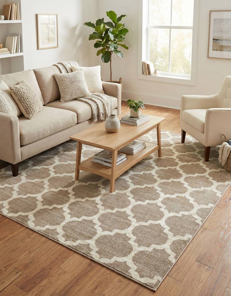 Detail image of 7' 10 x 7' 10 Lattice Square Rug