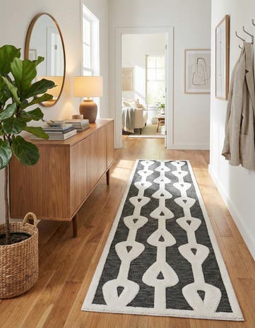 2' 7 x 12' Prismatic Runner Rug