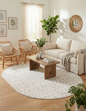 Pearl Bohemian Trellis Oval Rug