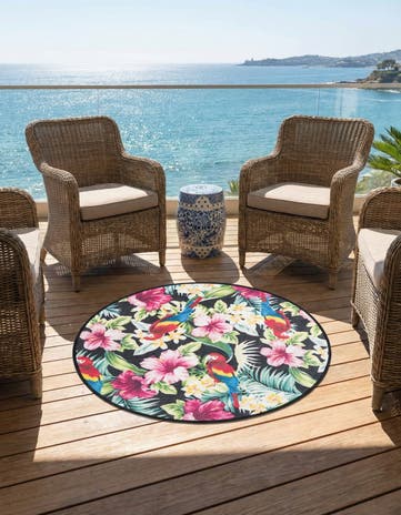 3' 3 x 3' 3 Easy-Clean Jill Zarin Caribbean Indoor / Outdoor Round Rug