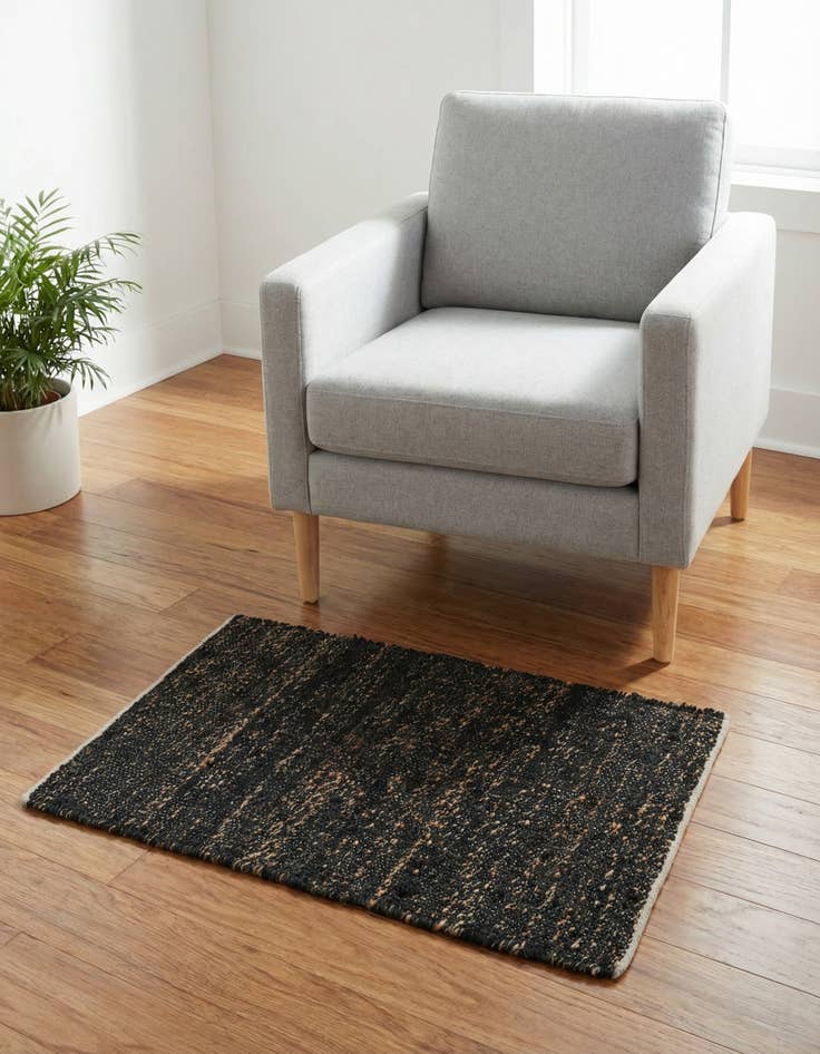 Detail image of 2' 2 x 3' 1  Hand Woven Palm Beach Jute Rug