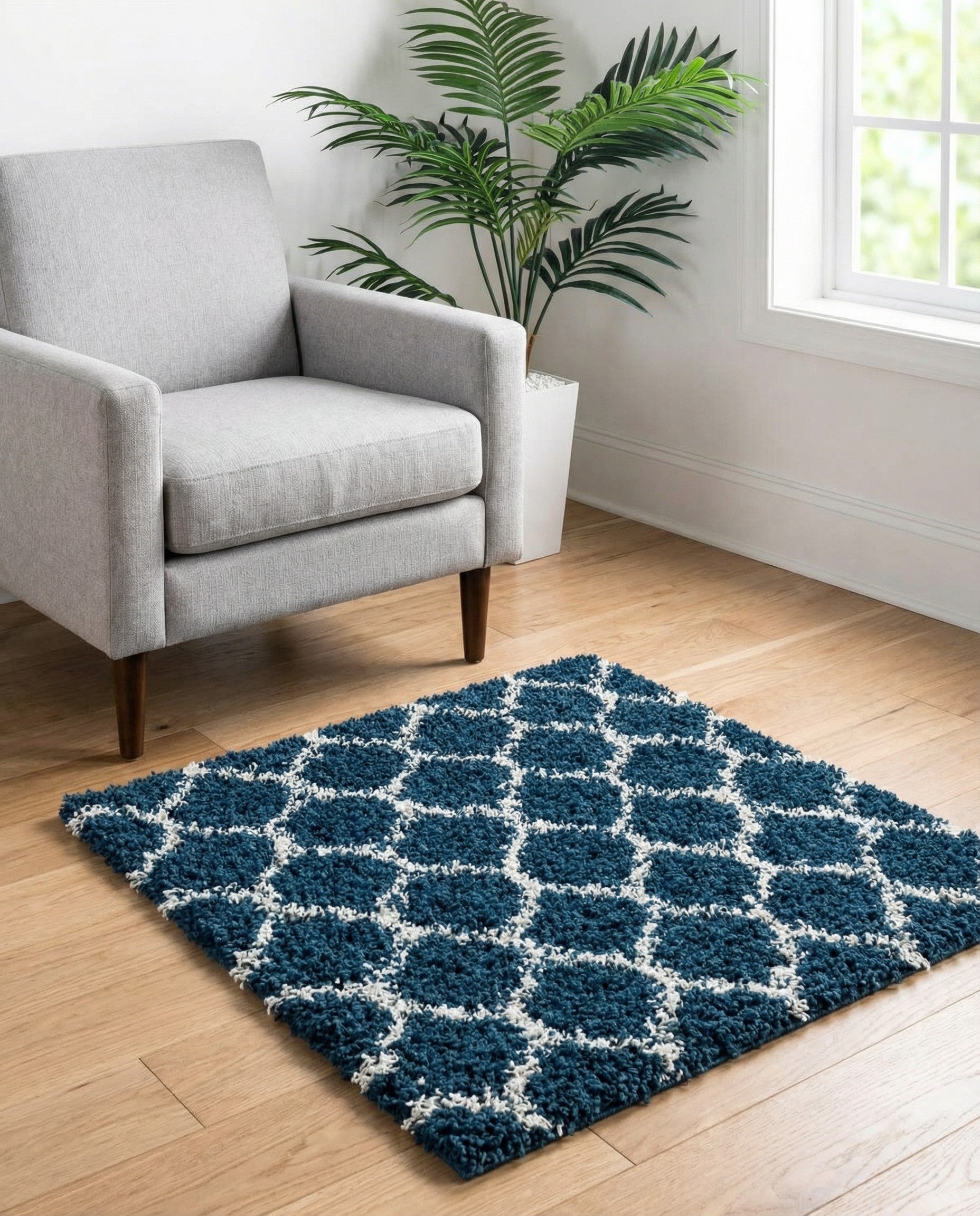 3' 3 x 3' 3 Trellis Shag Square Rug