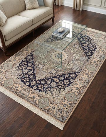 4' 2 x 6' 2 Nain Rug
