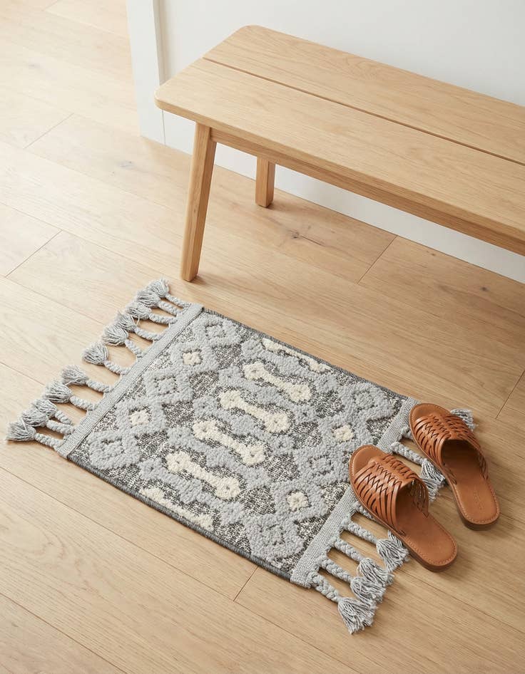 Detail image of 1' 4 x 1' 4 Arlo Sample Rug