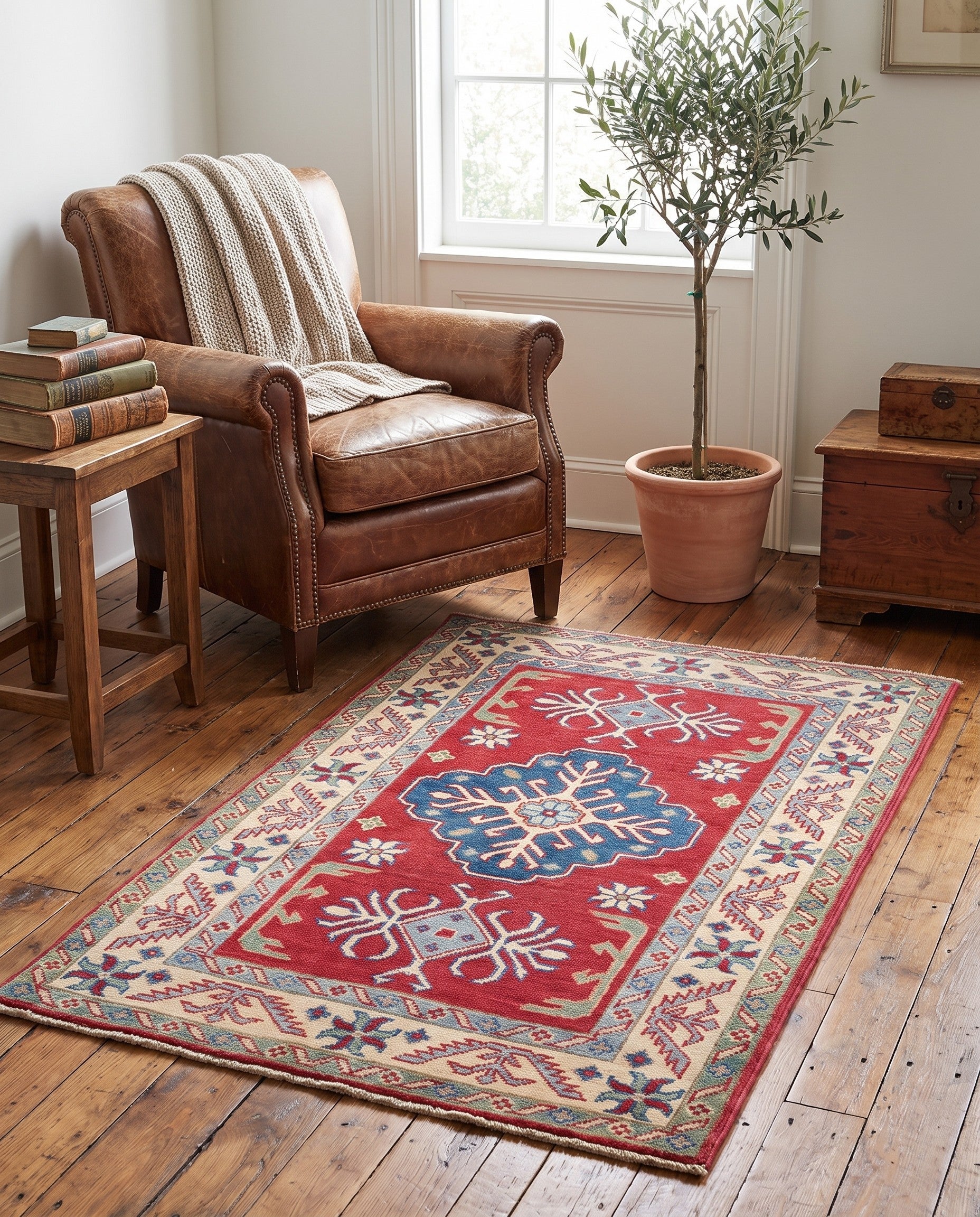 2' 7 x 4' Hand Knotted Kazak Rug