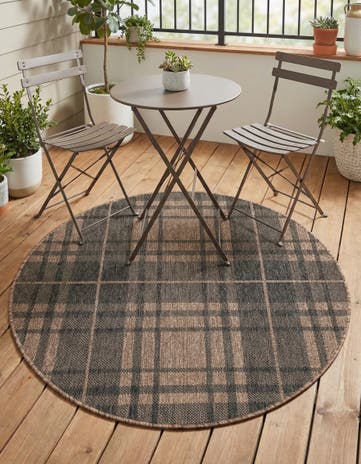 4' x 4' Easy-Clean Checkered Indoor / Outdoor Round Rug