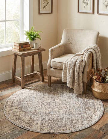 Amulet Round Rug