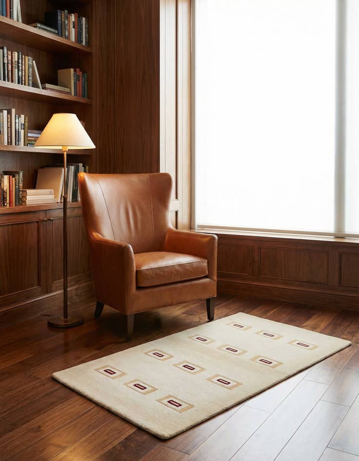 Detail image of 3' 1 x 4' 11 Hand Knotted Darya Wool Rug