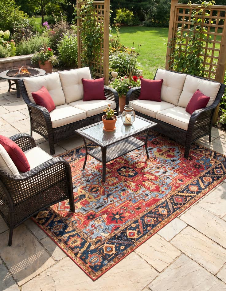 Detail image of 5' x 8' Easy-Clean Traditional Indoor / Outdoor Rug