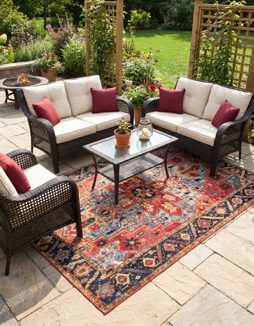 5' x 8' Easy-Clean Traditional Indoor / Outdoor Rug