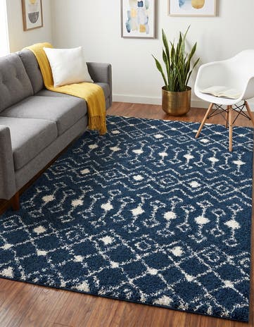 7' x 10' Moroccan Trellis Shag Rug