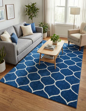 5' 3 x 8' Lattice Frieze Rug