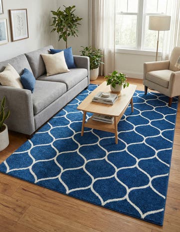 5' 3 x 8' Lattice Frieze Rug
