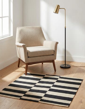 2' 8 x 3' 10 Hand Woven Kilim Modern Wool Rug