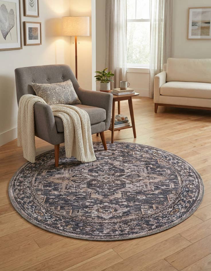 Detail image of 4' x 4' Yara Round Rug