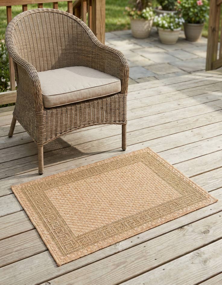 Detail image of 2' 2 x 3'  Washable Border Indoor / Outdoor Rug