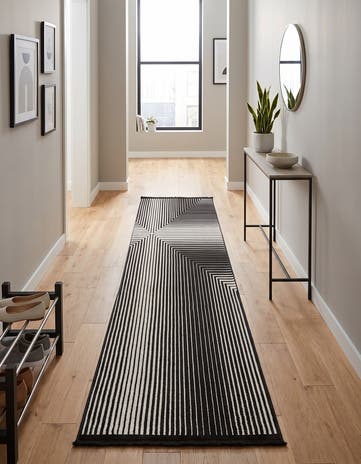 Black and White Milano Runner Rug