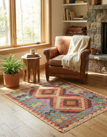 3' 2 x 3' 9 Hand Woven Kilim Maymana Wool Square Rug