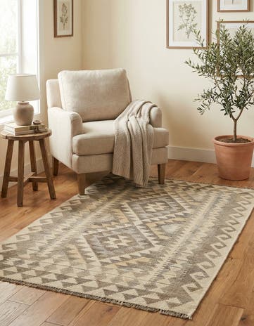 3' 4 x 5' 1 Hand Woven Kilim Maymana Wool Rug