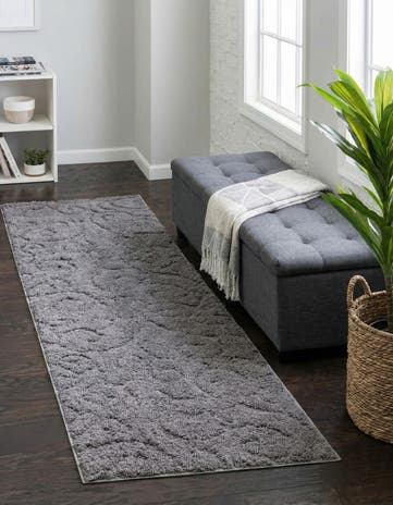 2' x 6' 7 Botanical Shag Runner Rug