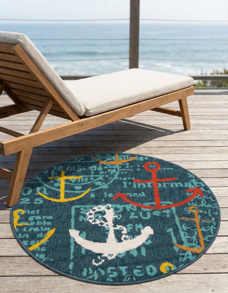 Detail image of 3' x 3'  Washable Coastal Indoor / Outdoor Round Rug