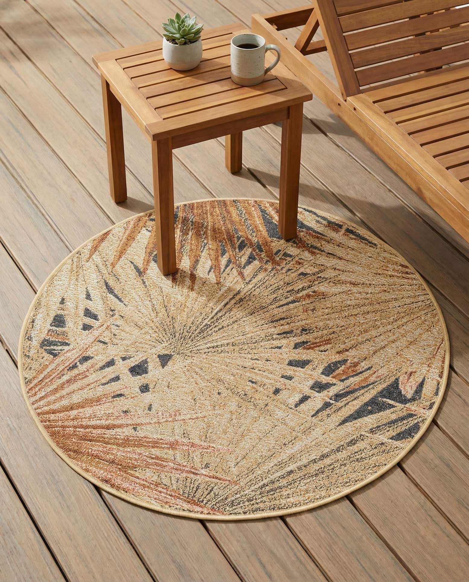 3' x 3' Easy-Clean Botanical Indoor / Outdoor Round Rug