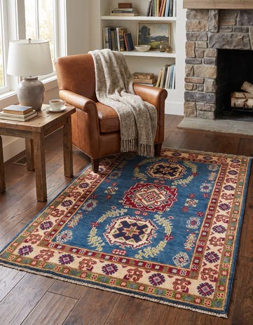 2' 11 x 4' Hand Knotted Kazak Rug