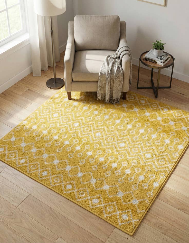 Detail image of 4' x 4' Moroccan Trellis Square Rug