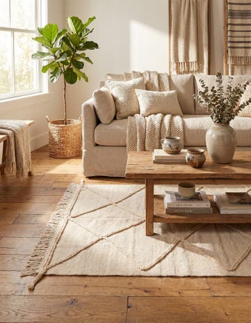 3' 6 x 4' 11 Hand Knotted Moroccan Wool Rug