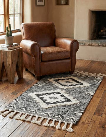 3' 3 x 5' 1 Hand Woven Arizona Wool Rug