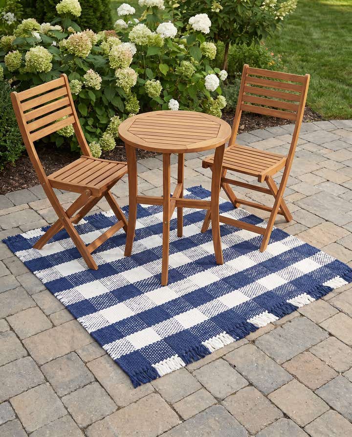5' 3 x 5' 3 Easy-Clean Eco Plaid Washable Indoor / Outdoor Square Rug
