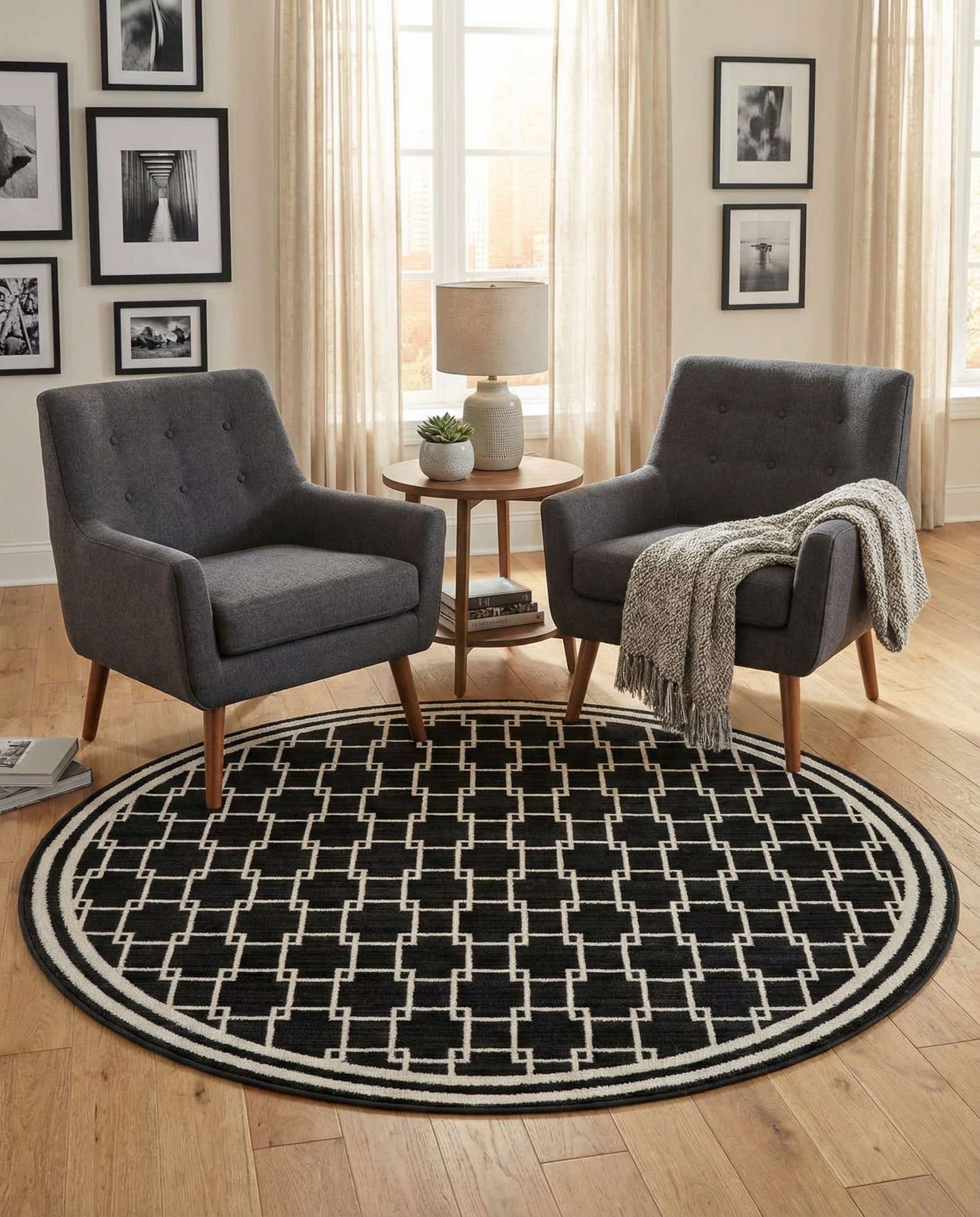 4' x 4' Metropolitan Uptown Round Rug