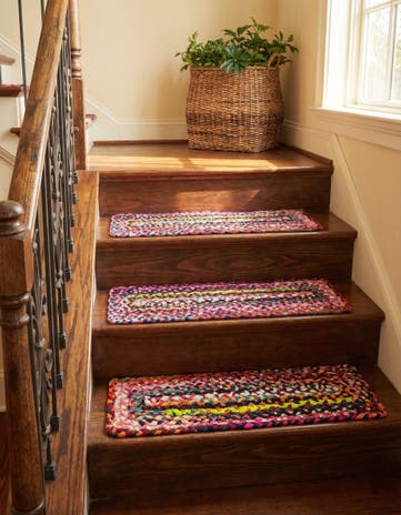 0' 9 x 2' 6 Handmade Braided Chindi Stair Rug
