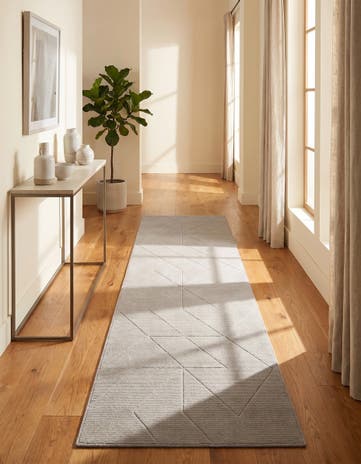 2' 7 x 12' WoolCraft Geometric Runner Rug