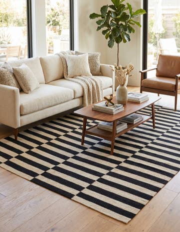 5' 1 x 6' 8 Hand Woven Kilim Modern Wool Rug