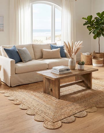 4' 1 x 6' 1 Hand Woven Scallop Braided Jute Rug
