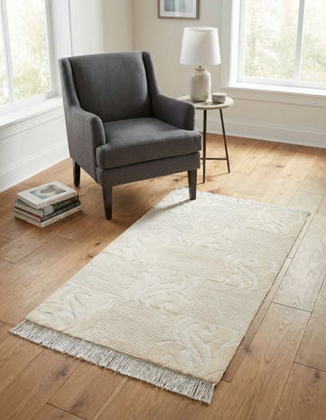 2' 10 x 5' Hand Knotted Darya Wool Rug