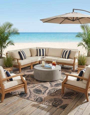 13' x 13' Easy-Clean Coastal Indoor / Outdoor Square Rug