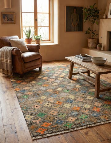 4' 5 x 6' Hand Knotted Balouch Wool Rug