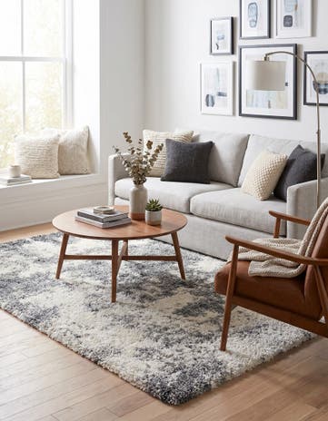 5' 3 x 8' Soft Touch Shag Rug