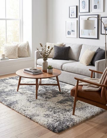 5' 3 x 8' Soft Touch Shag Rug
