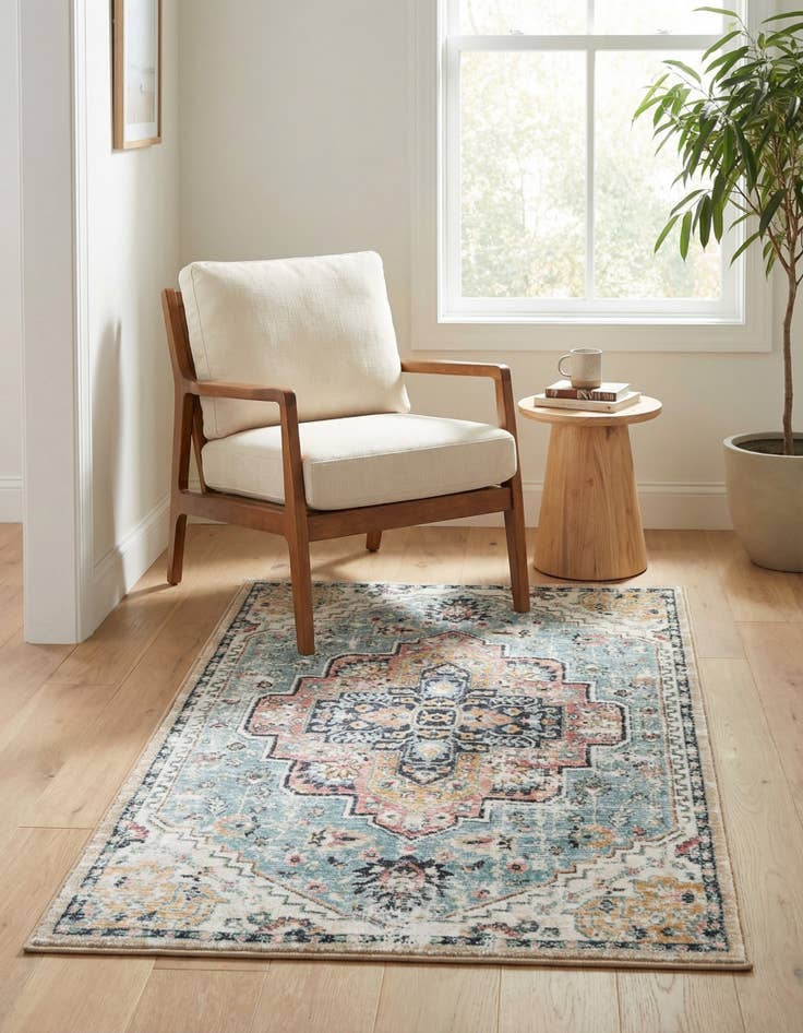 Detail image of 3' 3 x 5' 3 Medina Rug