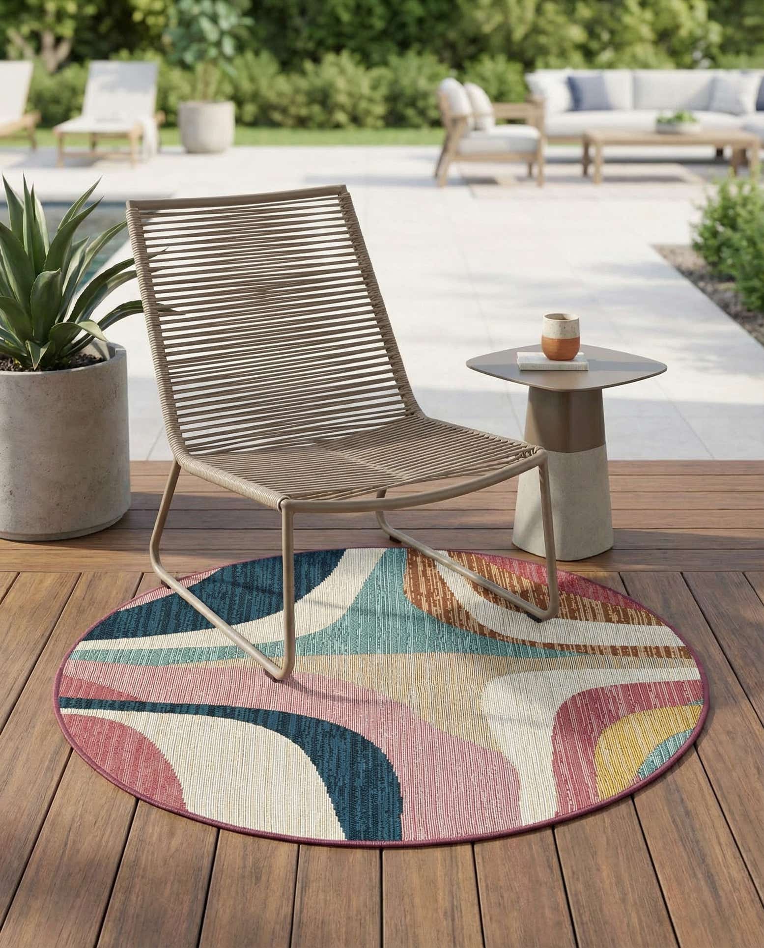 3' x 3' Easy-Clean Modern Indoor / Outdoor Round Rug