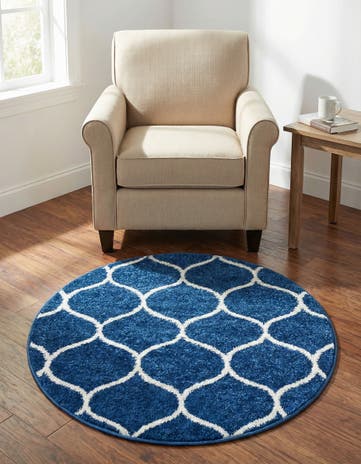 3' x 3' Lattice Frieze Round Rug