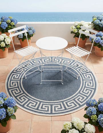 Navy Blue Easy-Clean Coastal Indoor / Outdoor Round Rug