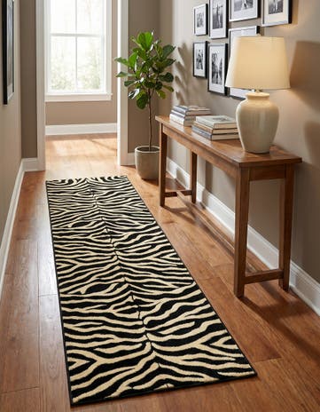 Black Savannah Runner Rug